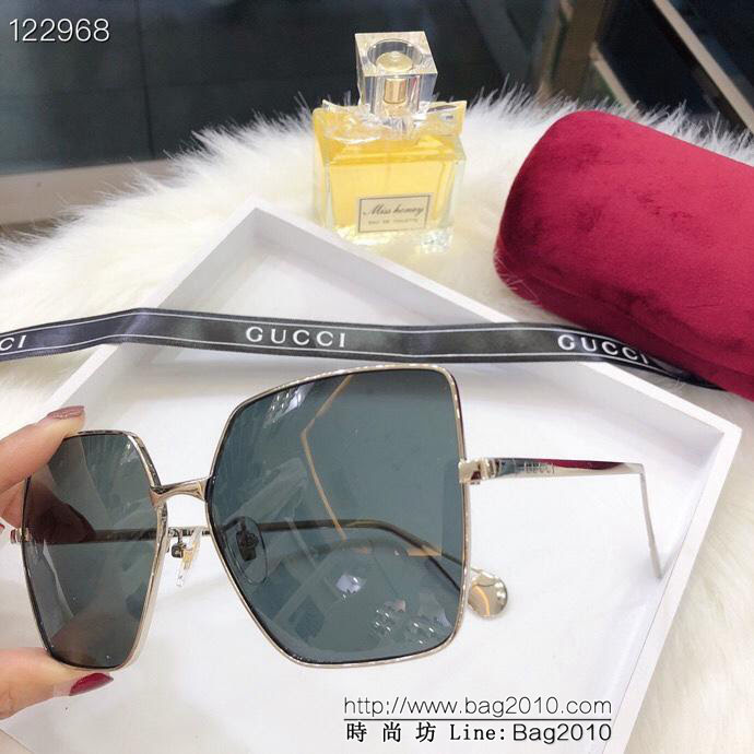 GUCCI古馳 GG0437 官網海報款 官網同步 最新金屬框墨鏡 網紅同款  lly1275